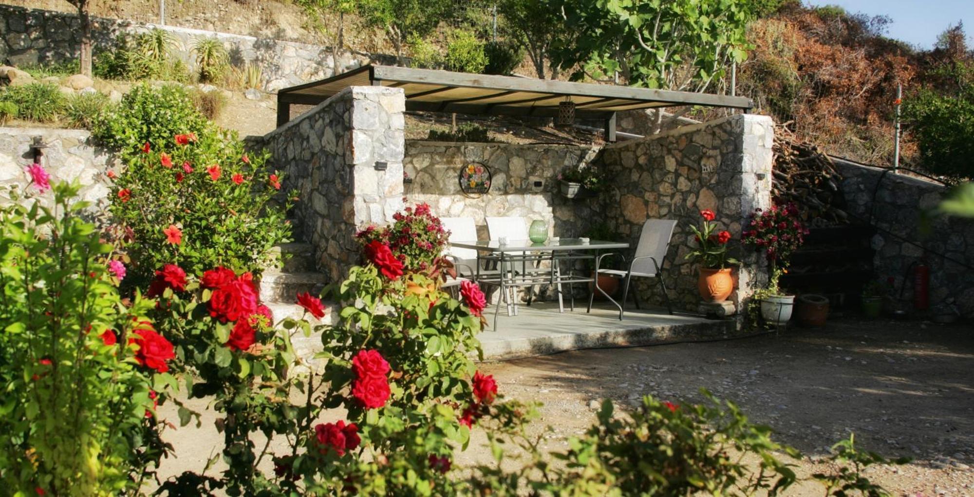 Villa Dora'S House à Istrios Extérieur photo